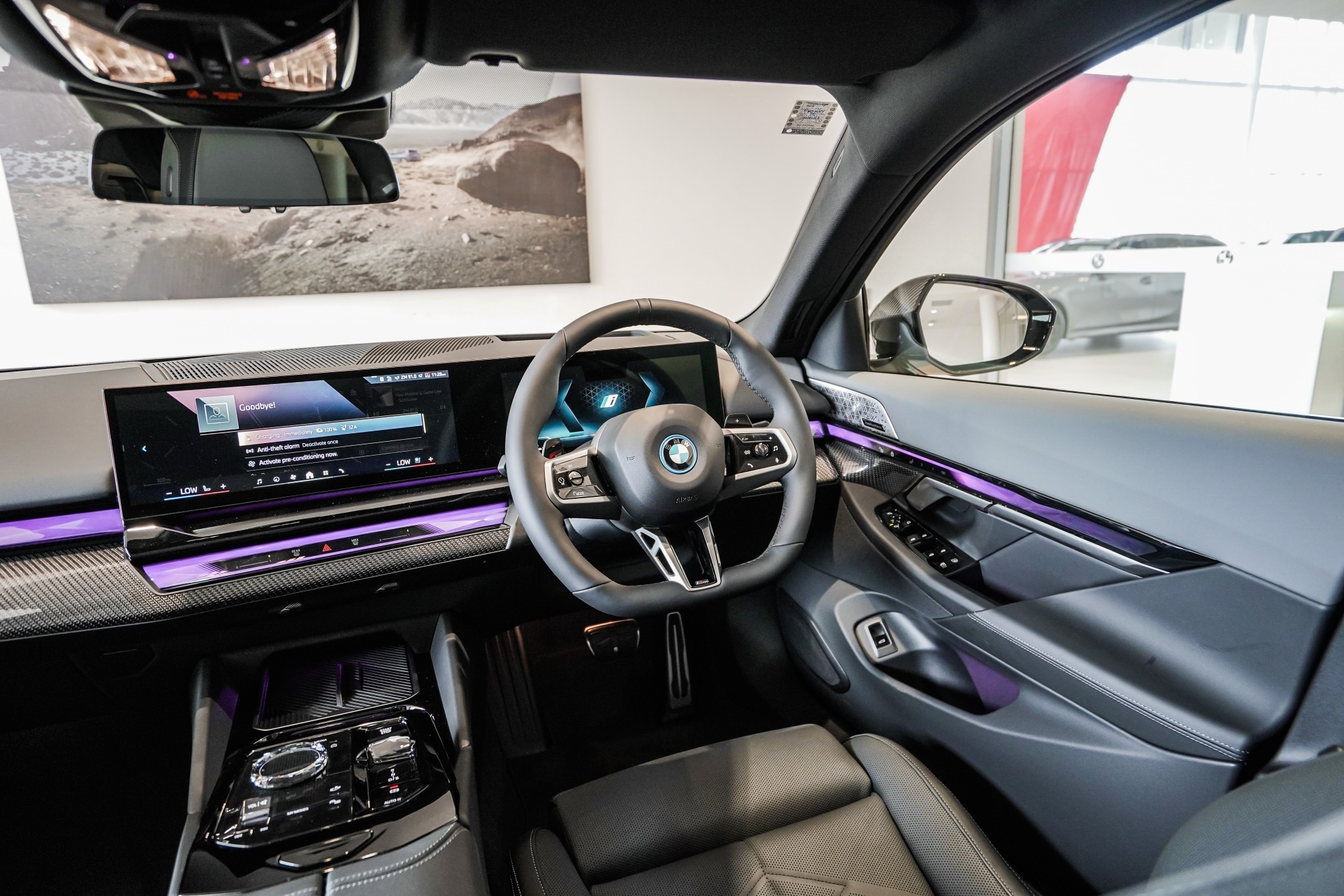 BMW 550e xDrive Sedan