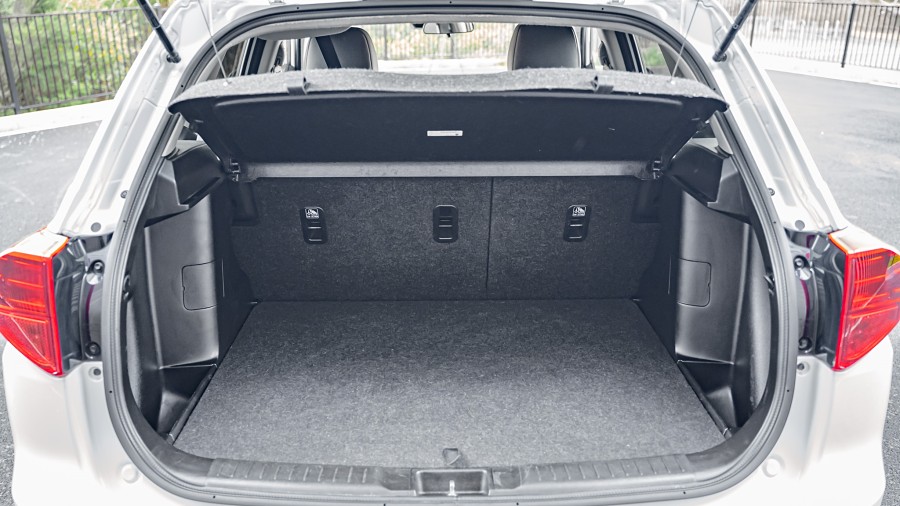 2019 Suzuki Vitara 18