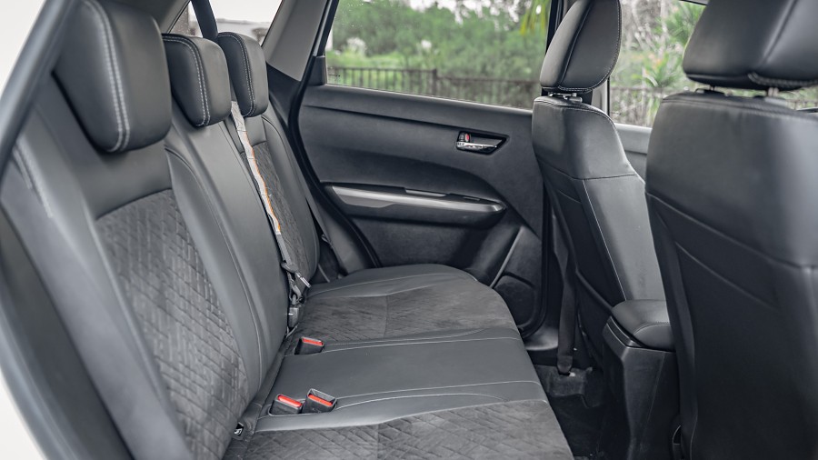 2019 Suzuki Vitara 16