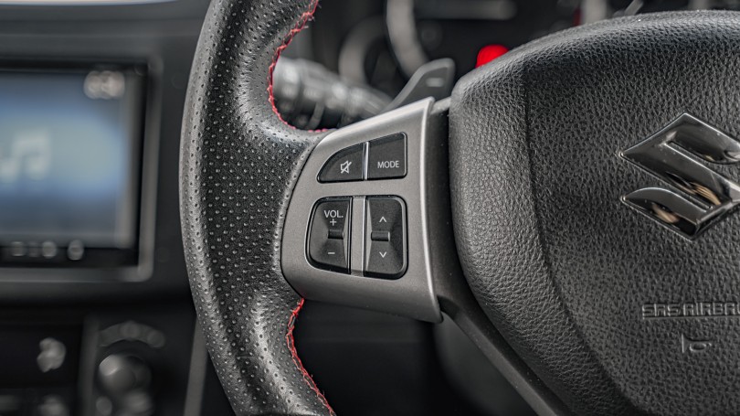 2012 Suzuki Swift 13