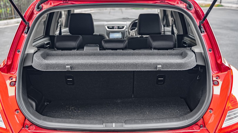 2012 Suzuki Swift 18