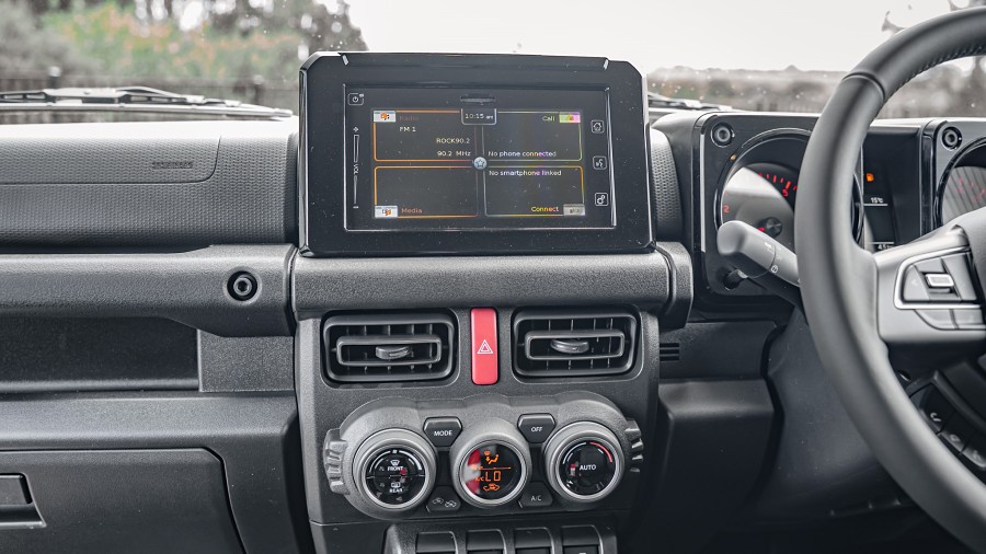 2025 Suzuki Jimny 16