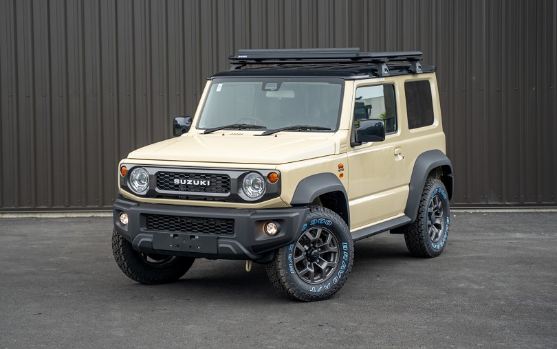 2025 Suzuki Jimny 1
