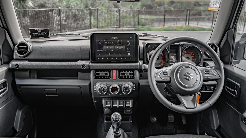 2025 Suzuki Jimny 10