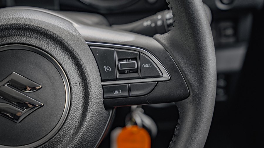 2025 Suzuki Jimny 14