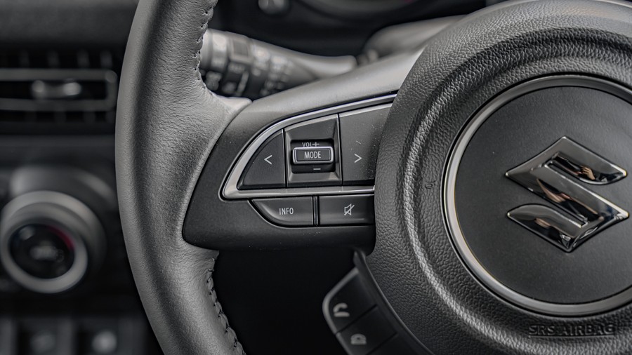 2025 Suzuki Jimny 13