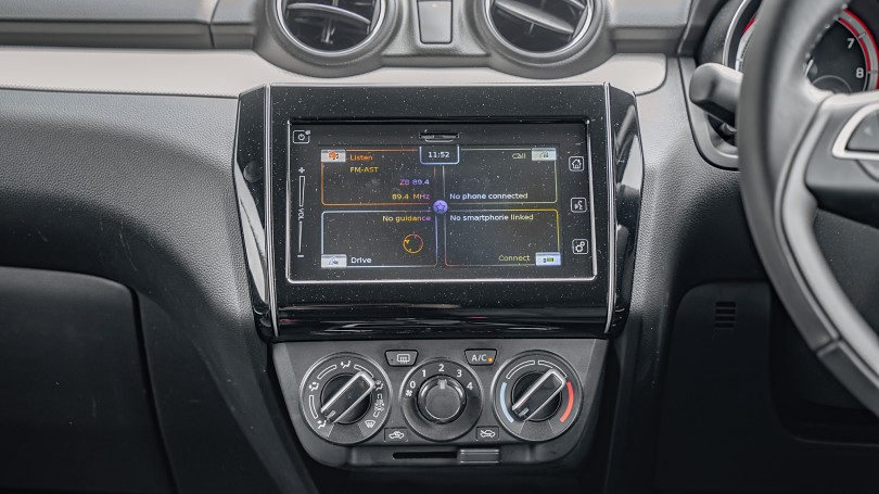 2025 Suzuki Swift 15