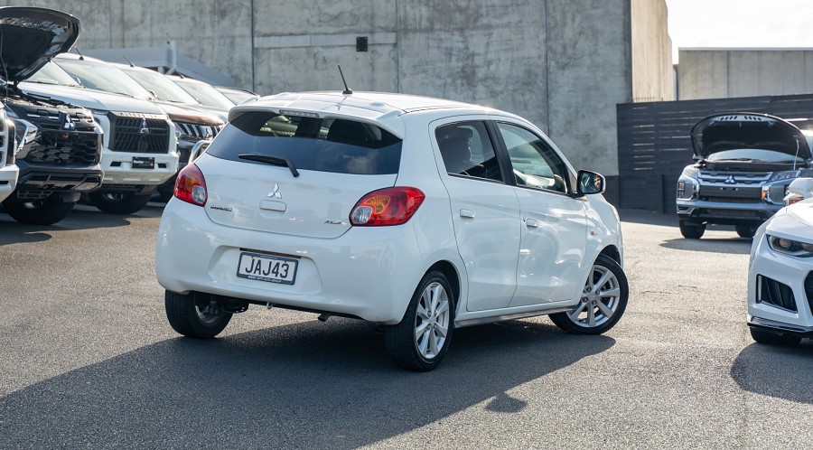 2015 Mitsubishi Mirage 2