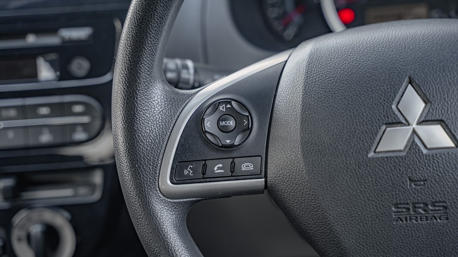 2015 Mitsubishi Mirage 13