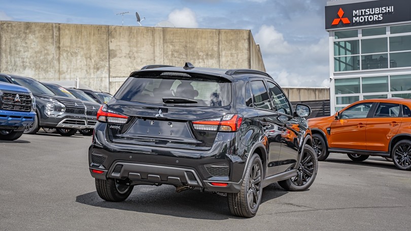 2025 Mitsubishi ASX 2