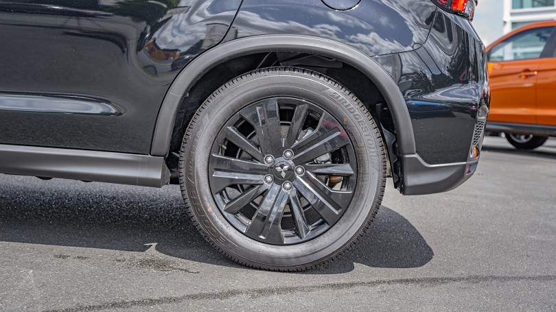 2025 Mitsubishi ASX 7