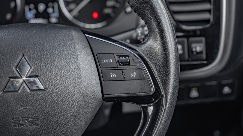 2021 Mitsubishi Outlander 14