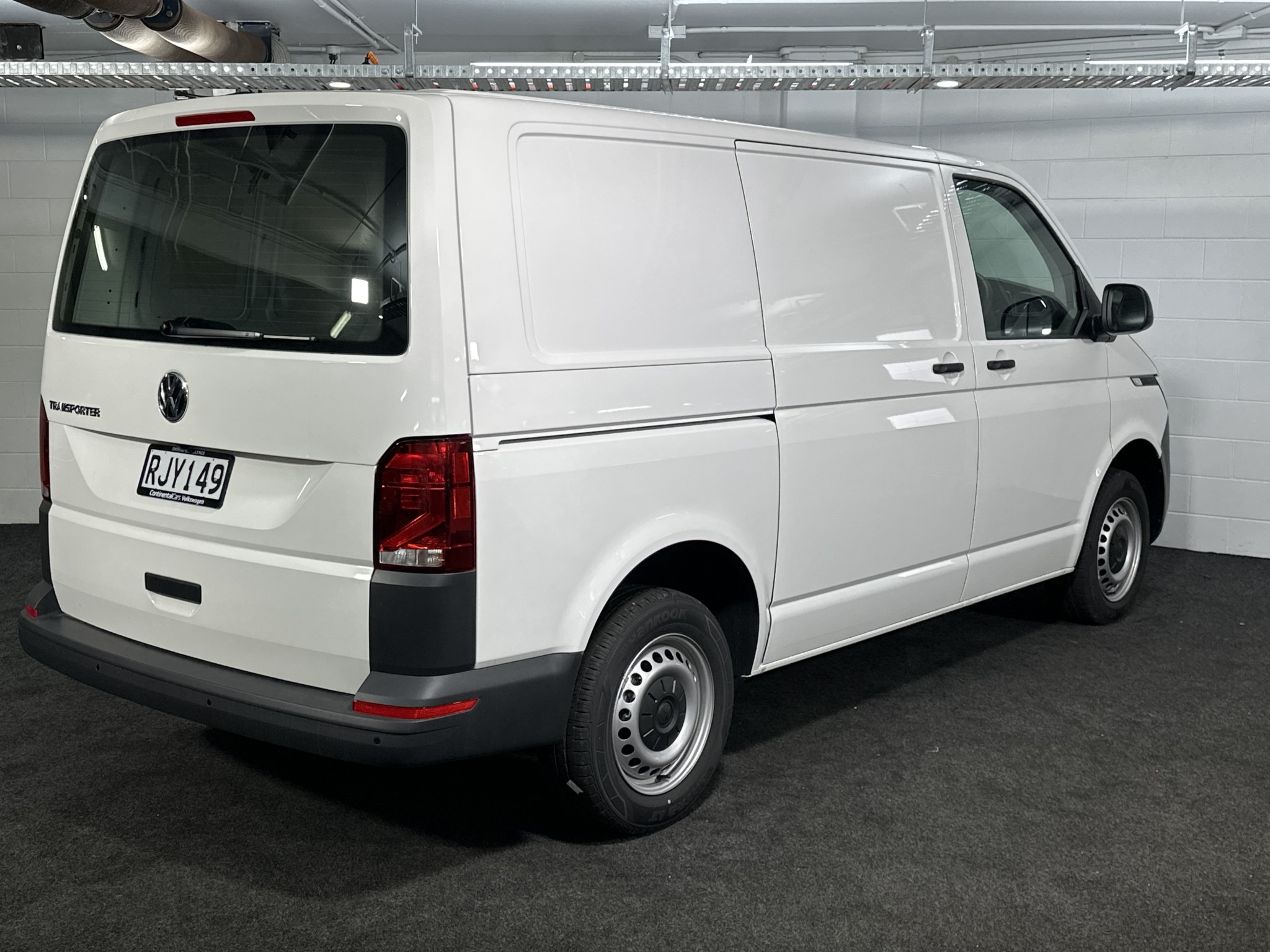 Volkswagen Transporter T6.1 SWB 340NM DSG