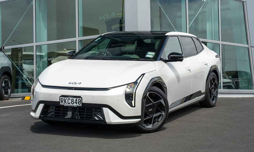 2025 Kia EV4 1