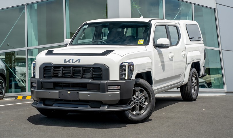 2025 Kia Tasman 1