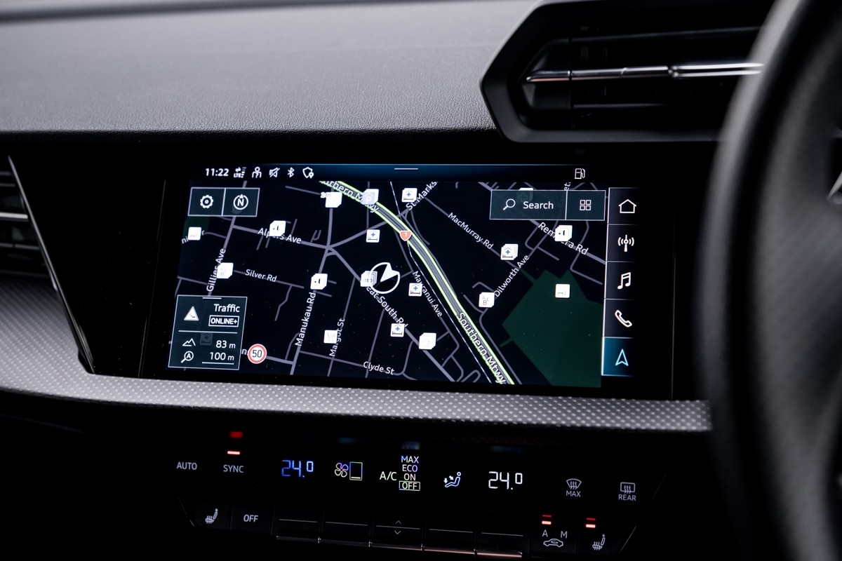Audi A3 RS 3 SPORTBACK TFSI 294 KW