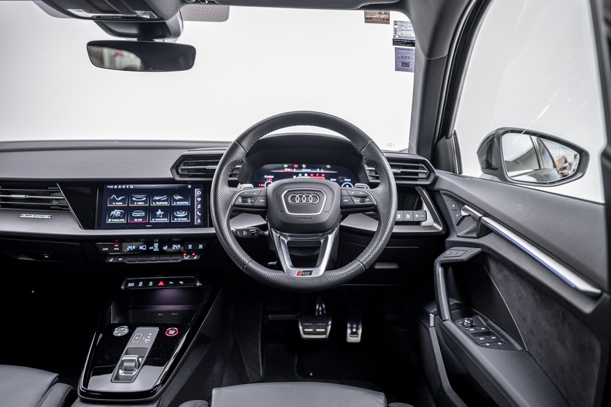 Audi A3 RS 3 SPORTBACK TFSI 294 KW