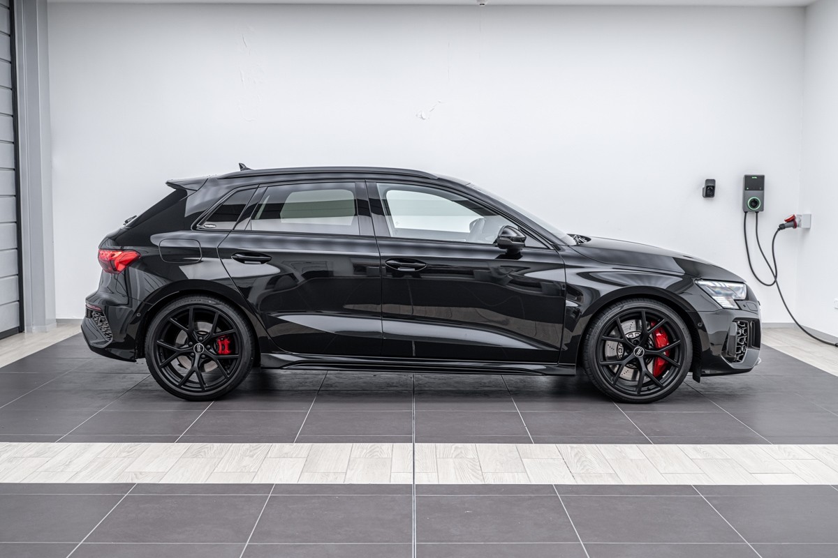 Audi A3 RS 3 SPORTBACK TFSI 294 KW