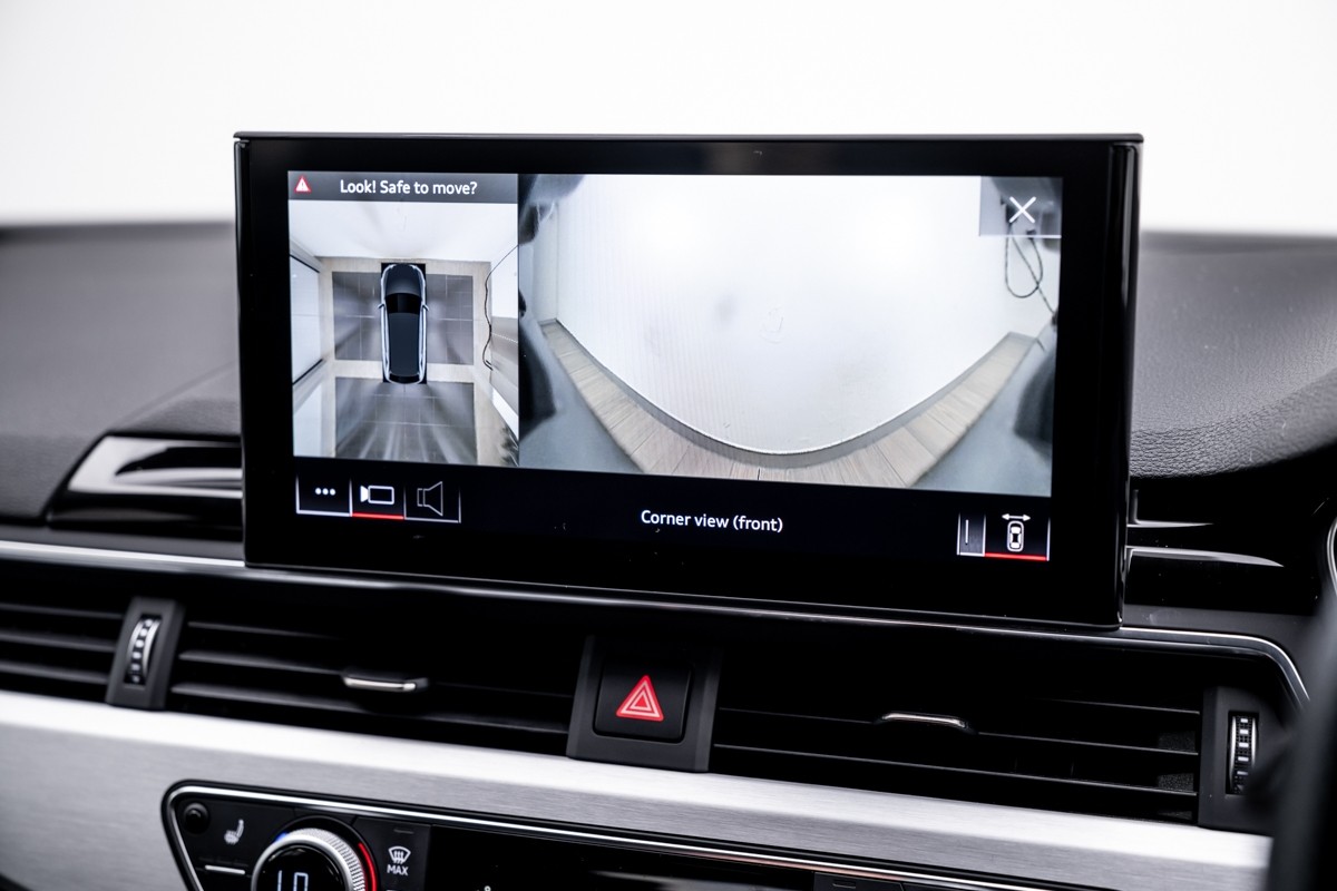 Audi A4 AVANT 2.0 TFSI QUATTRO S-LINE