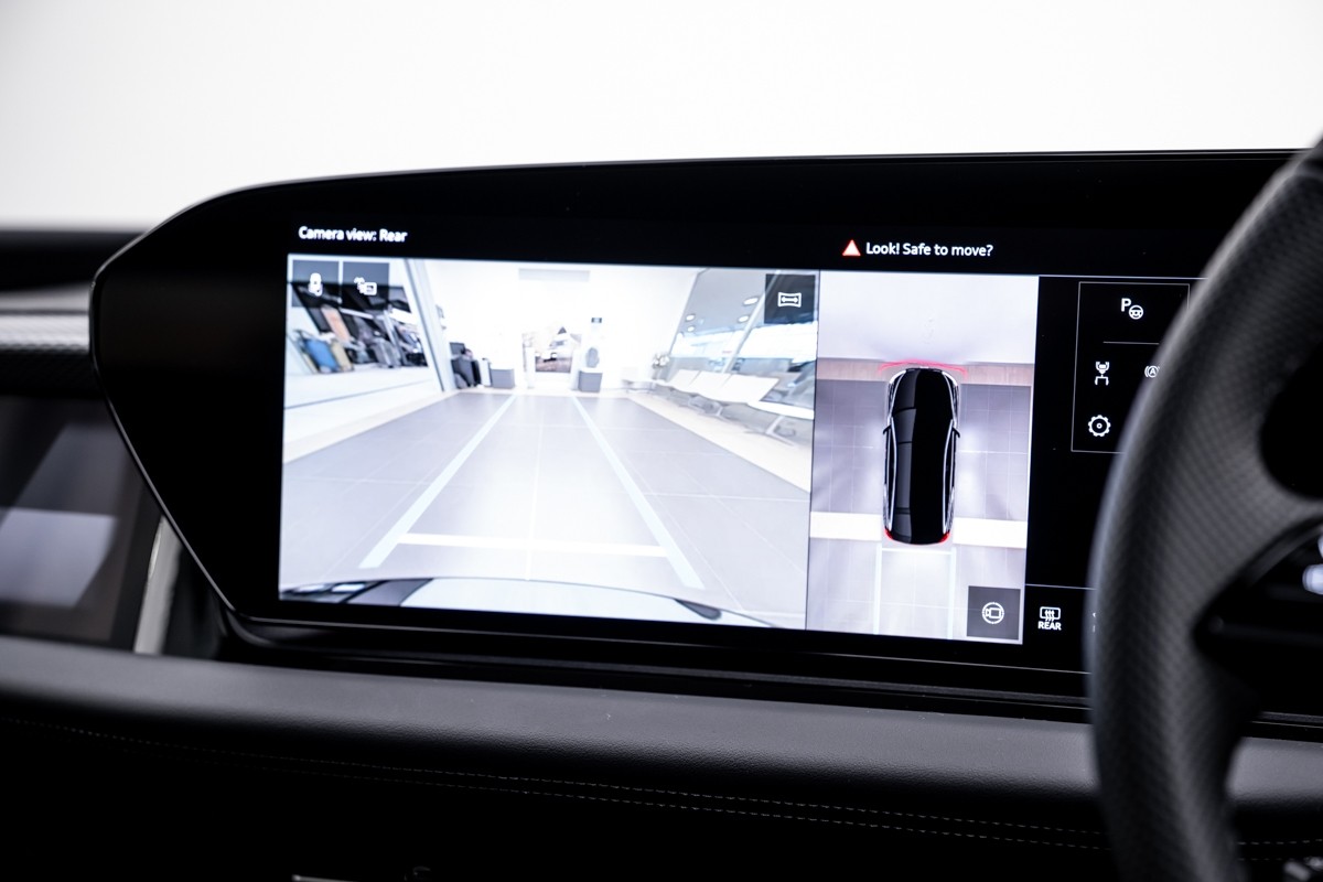 Audi A6 AVANT E-TRON S LINE QUATTRO