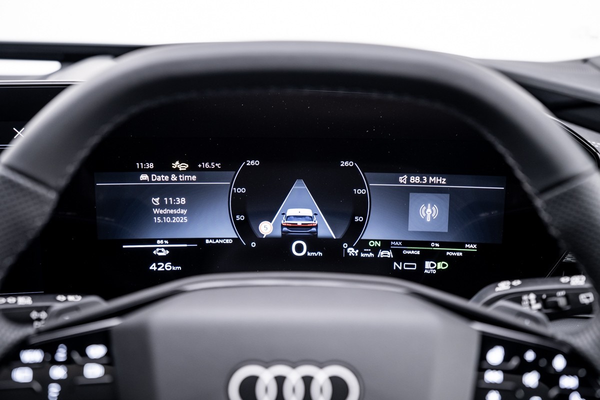 Audi A6 AVANT E-TRON S LINE QUATTRO