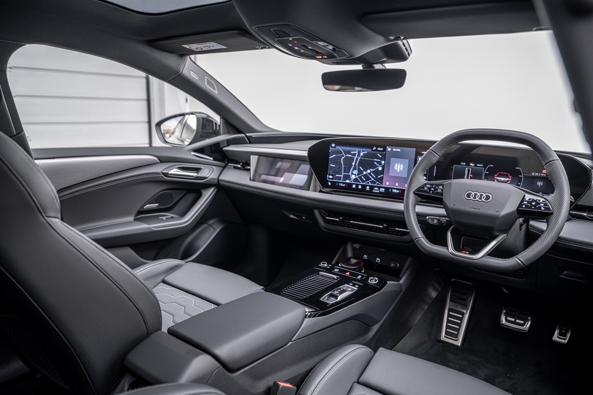 Audi A6 AVANT E-TRON S LINE QUATTRO