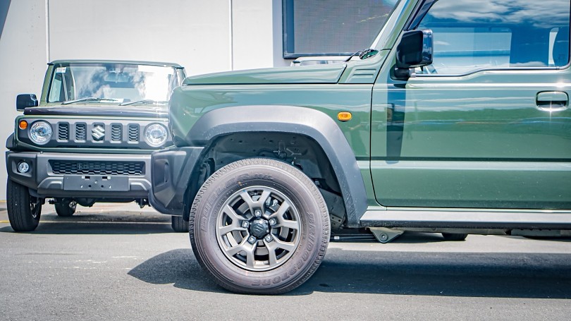 2025 Suzuki Jimny 6