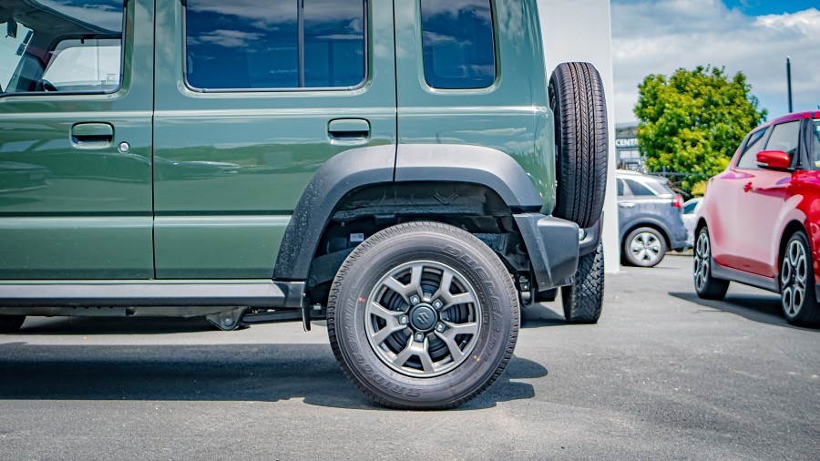 2025 Suzuki Jimny 7