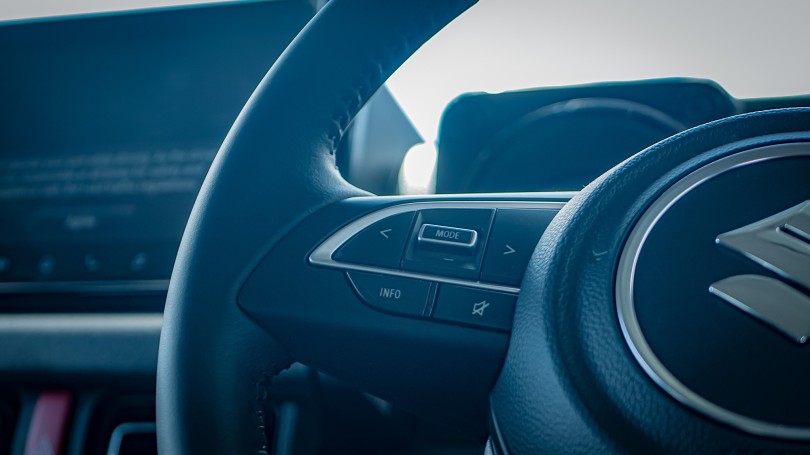 2025 Suzuki Jimny 13