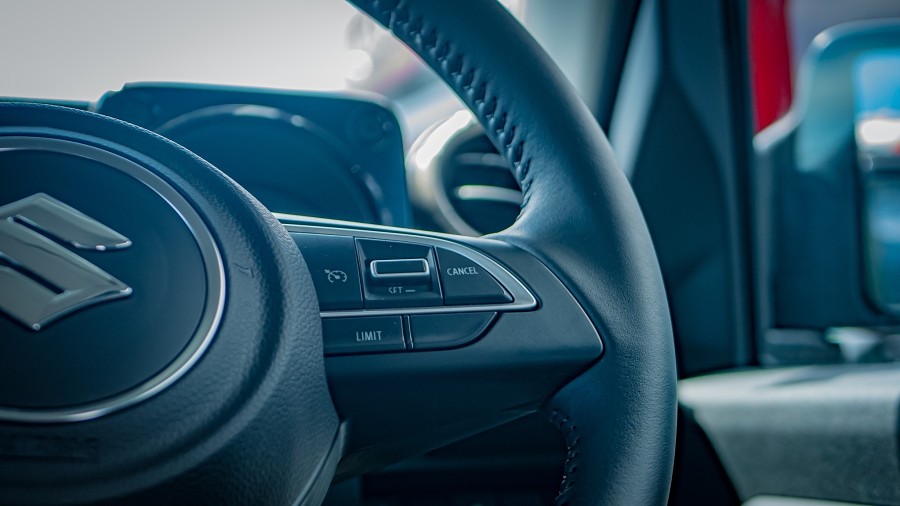 2025 Suzuki Jimny 14