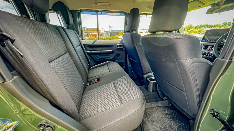 2025 Suzuki Jimny 16