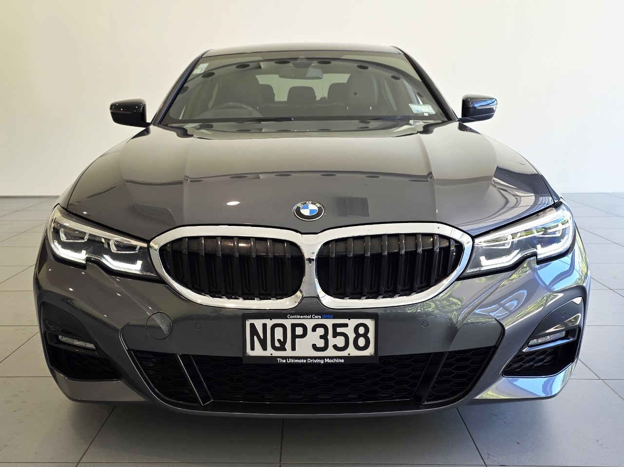 BMW 320i Sedan M-Sport