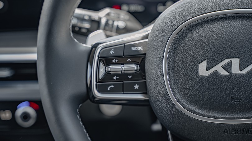 2025 Kia Sorento 13