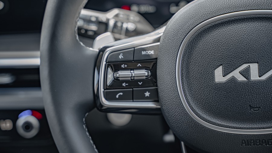2025 Kia Sorento 13