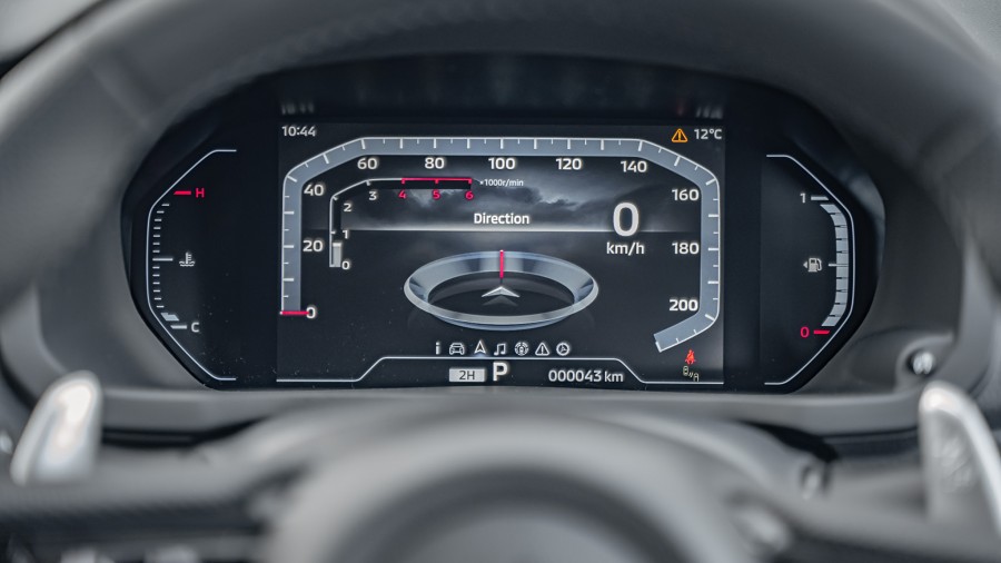 2025 Mitsubishi Pajero Sport 9