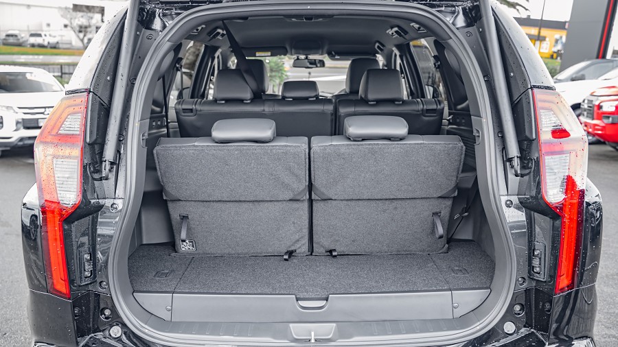 2025 Mitsubishi Pajero Sport 18