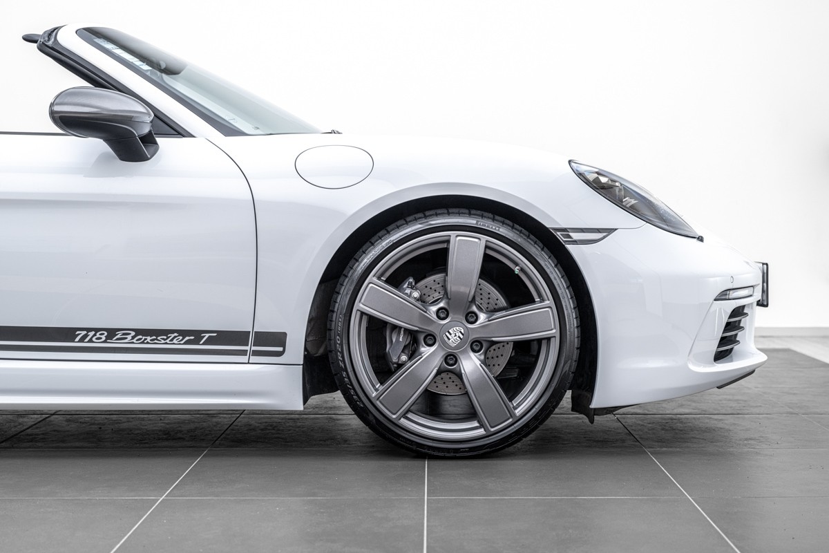 Porsche 718 Boxster T