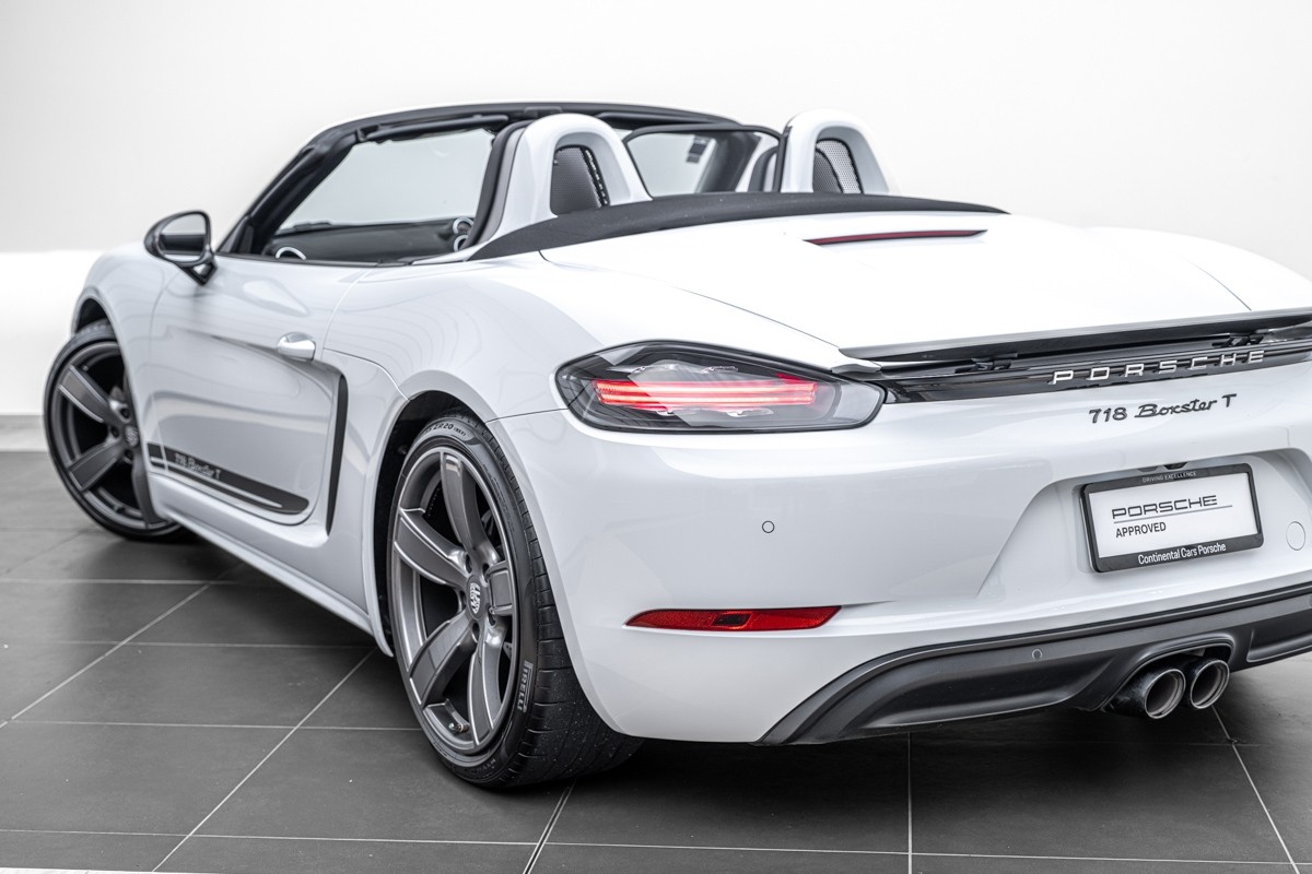 Porsche 718 Boxster T