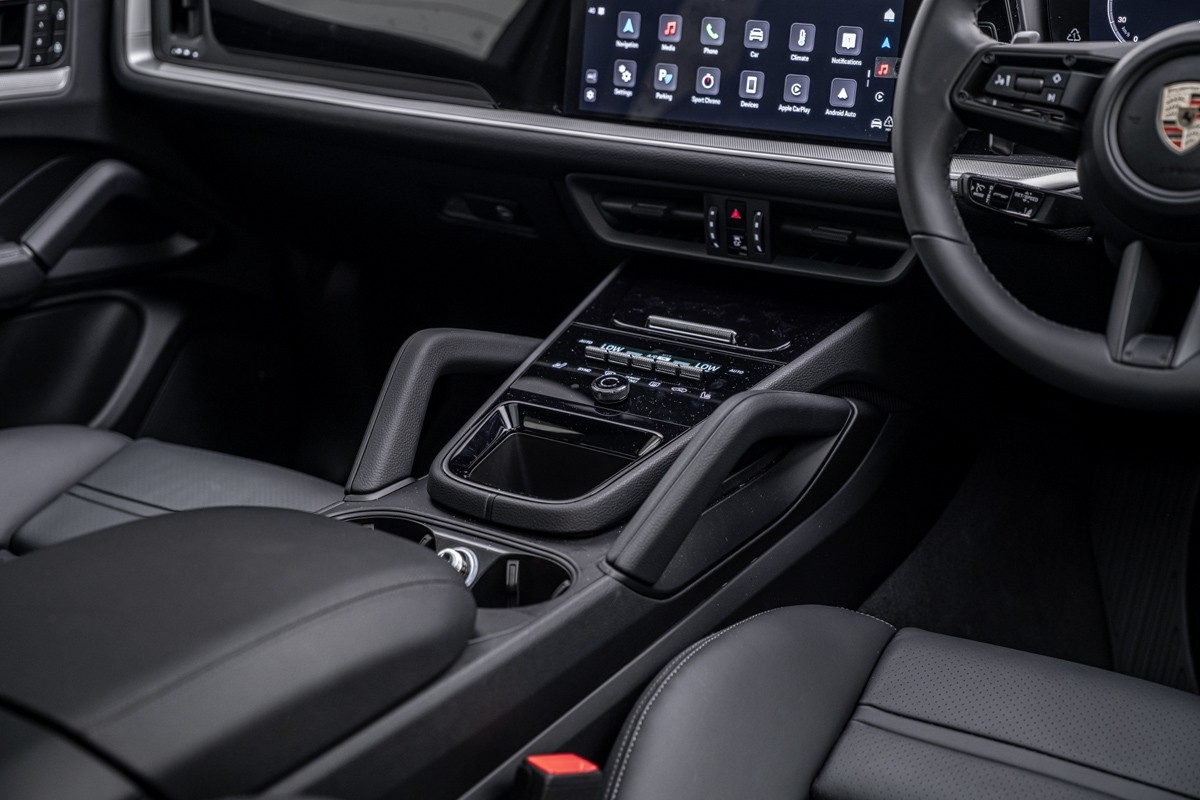 Porsche Cayenne COUPE