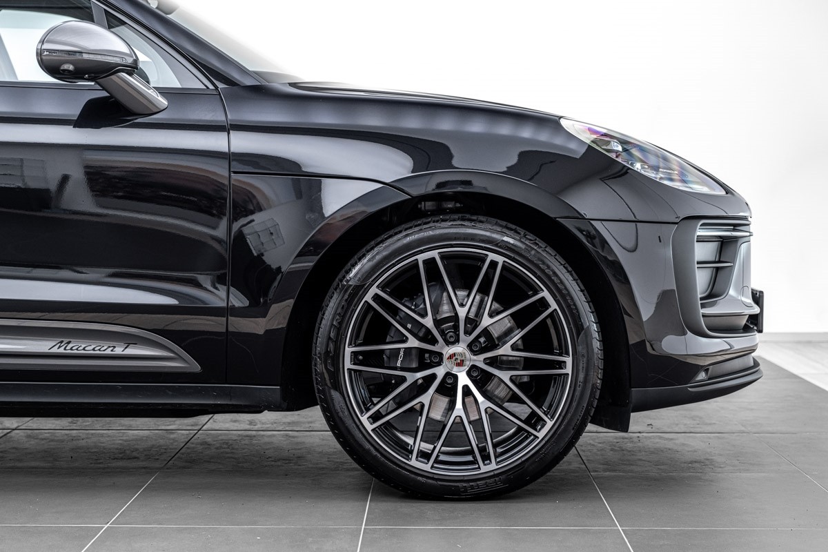 Porsche Macan T