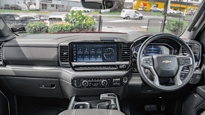 2023 Chevrolet Silverado 10