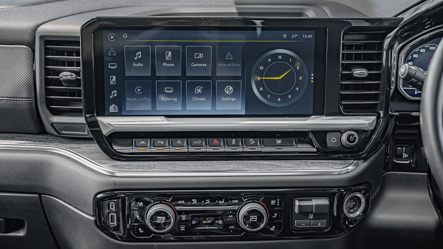 2023 Chevrolet Silverado 15