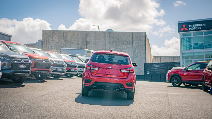 2025 Mitsubishi ASX 4