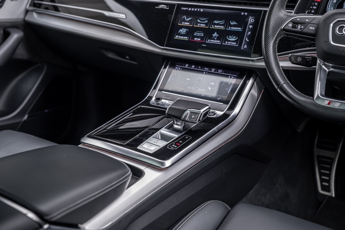 Audi Q8 55 TFSI QUATTRO