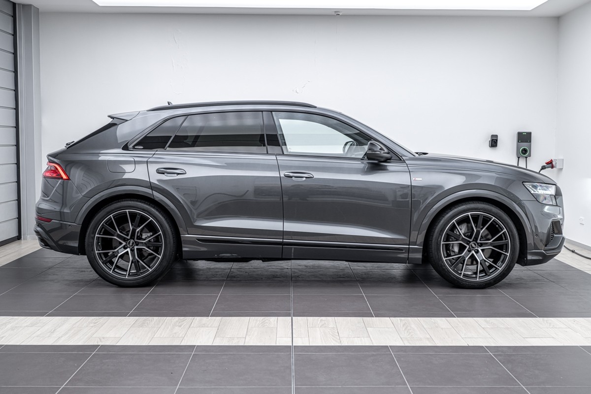 Audi Q8 55 TFSI QUATTRO