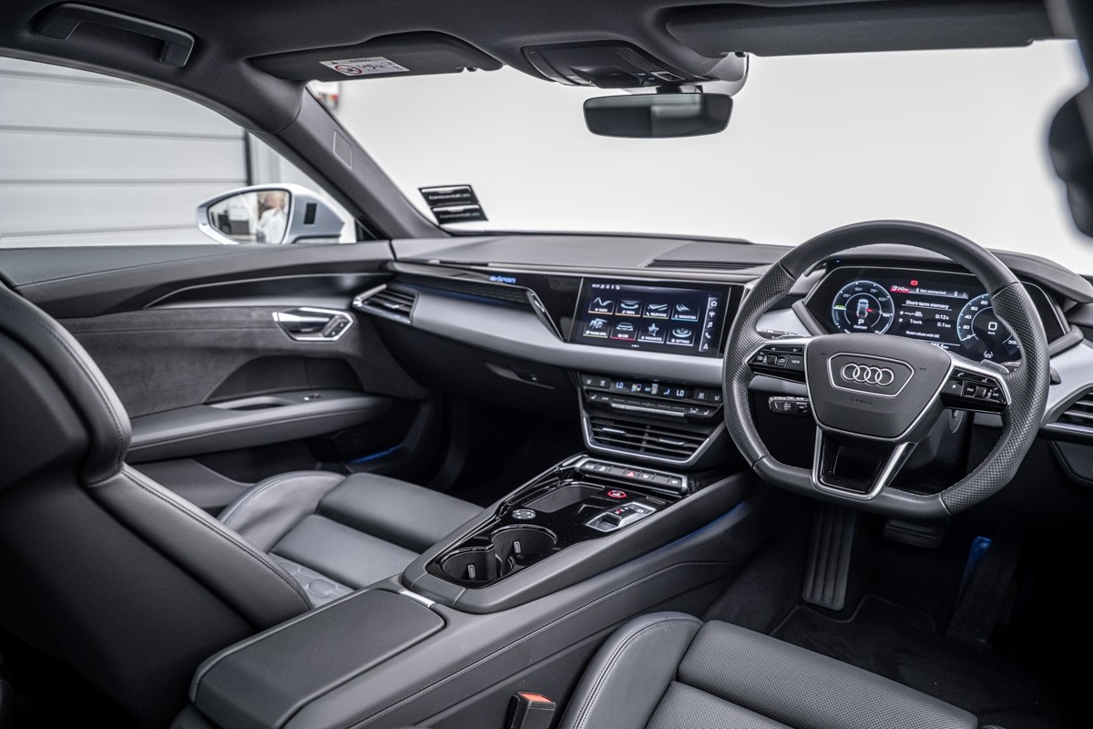 Audi e-tron GT QUATTRO