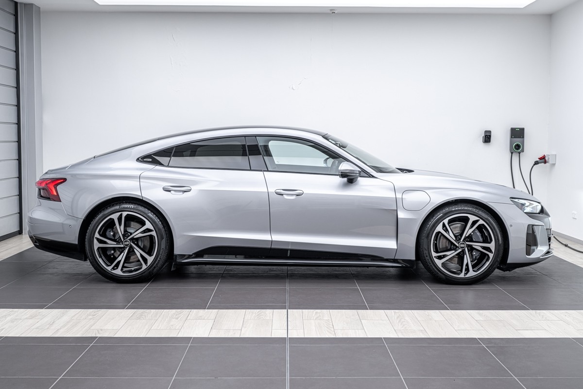 Audi e-tron GT QUATTRO