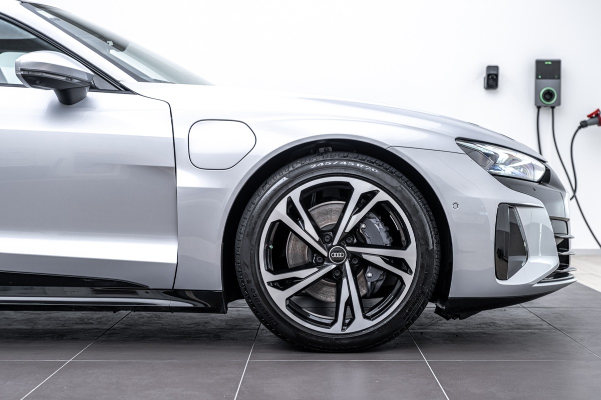 Audi e-tron GT QUATTRO