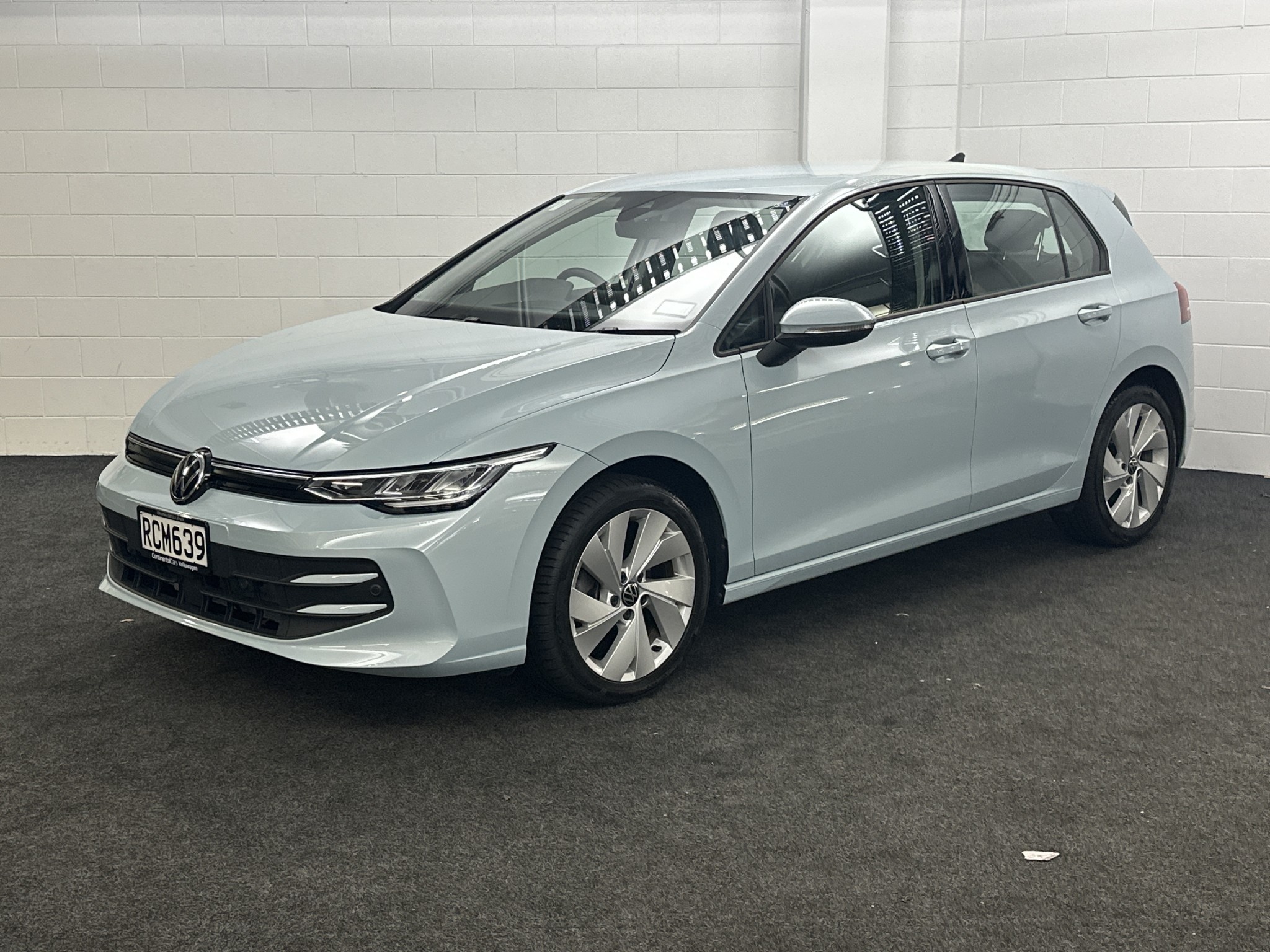 Volkswagen Golf 8.5 LIFE