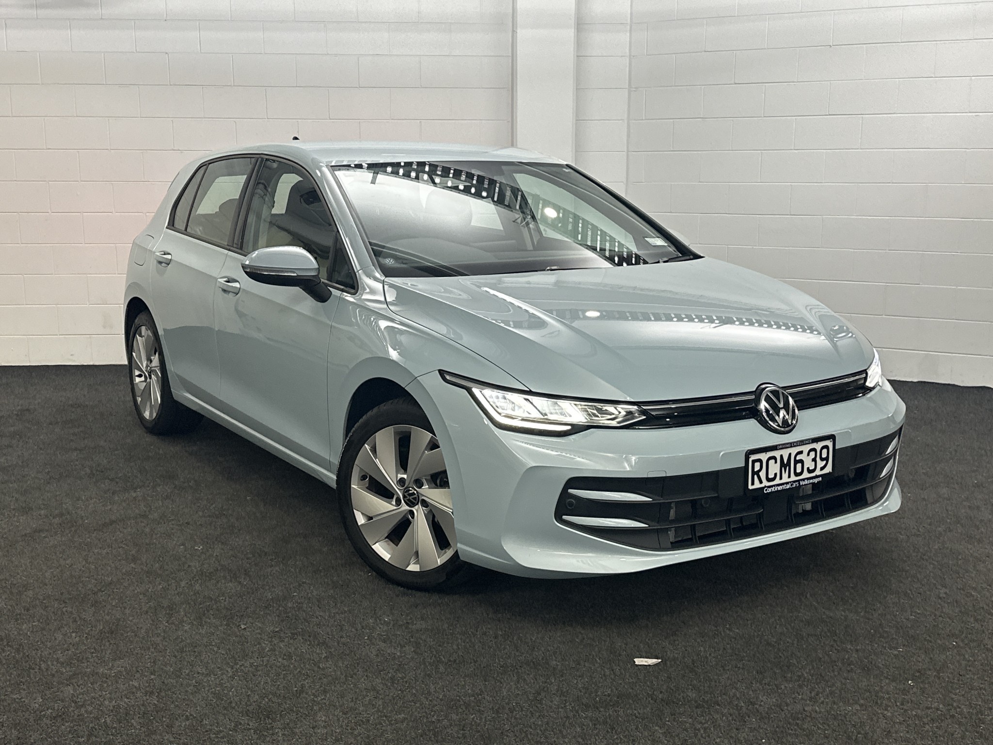 Volkswagen Golf 8.5 LIFE